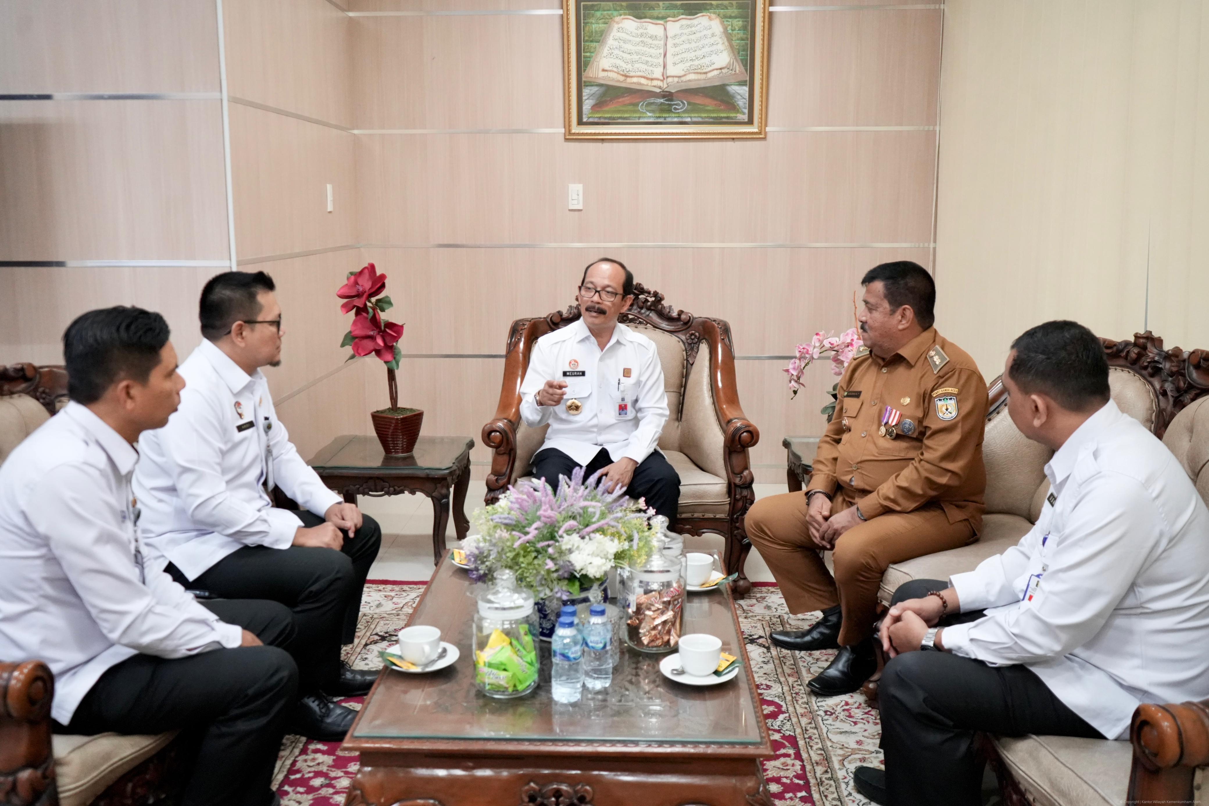 Kanwil Kemenkum Aceh Terima Konsultasi Keuchik Lampulo Dalam Upaya Perluas Kesadaran Hukum Masyarakat